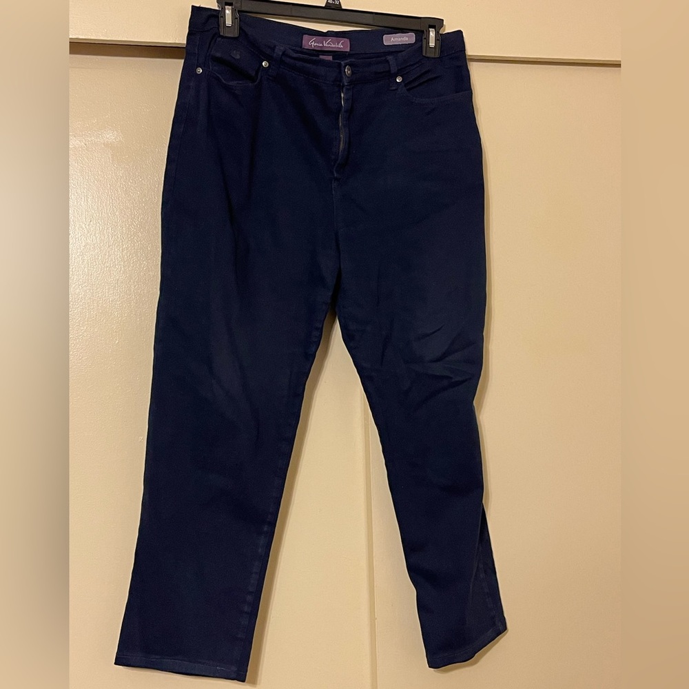 Gloria Vanderbilt Dark Blue Jeans